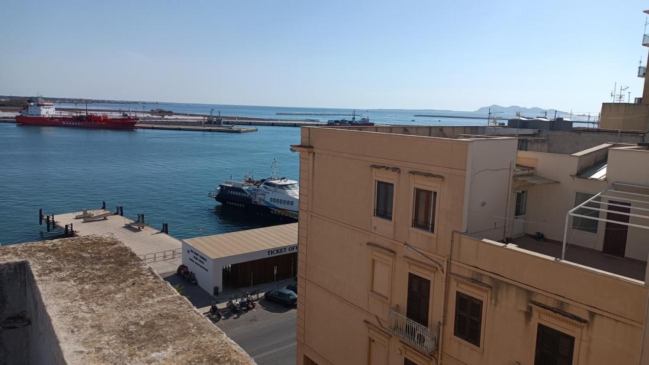 Almaran B&B Trapani Port & City Exteriör bild