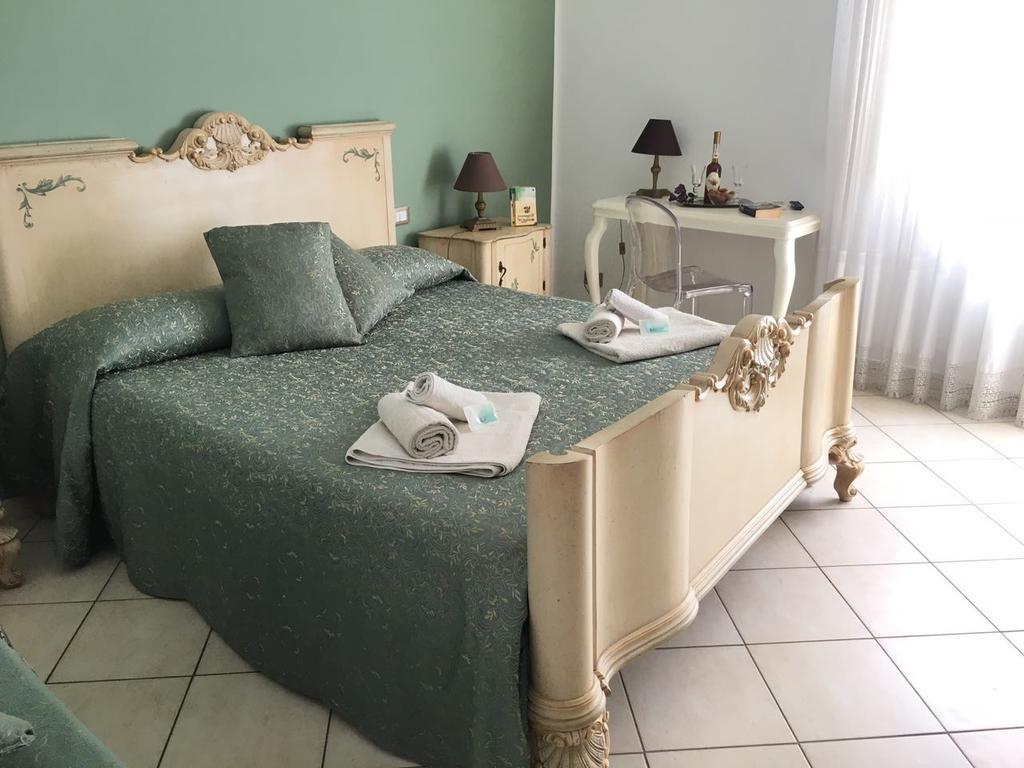 Almaran B&B Trapani Port & City Exteriör bild