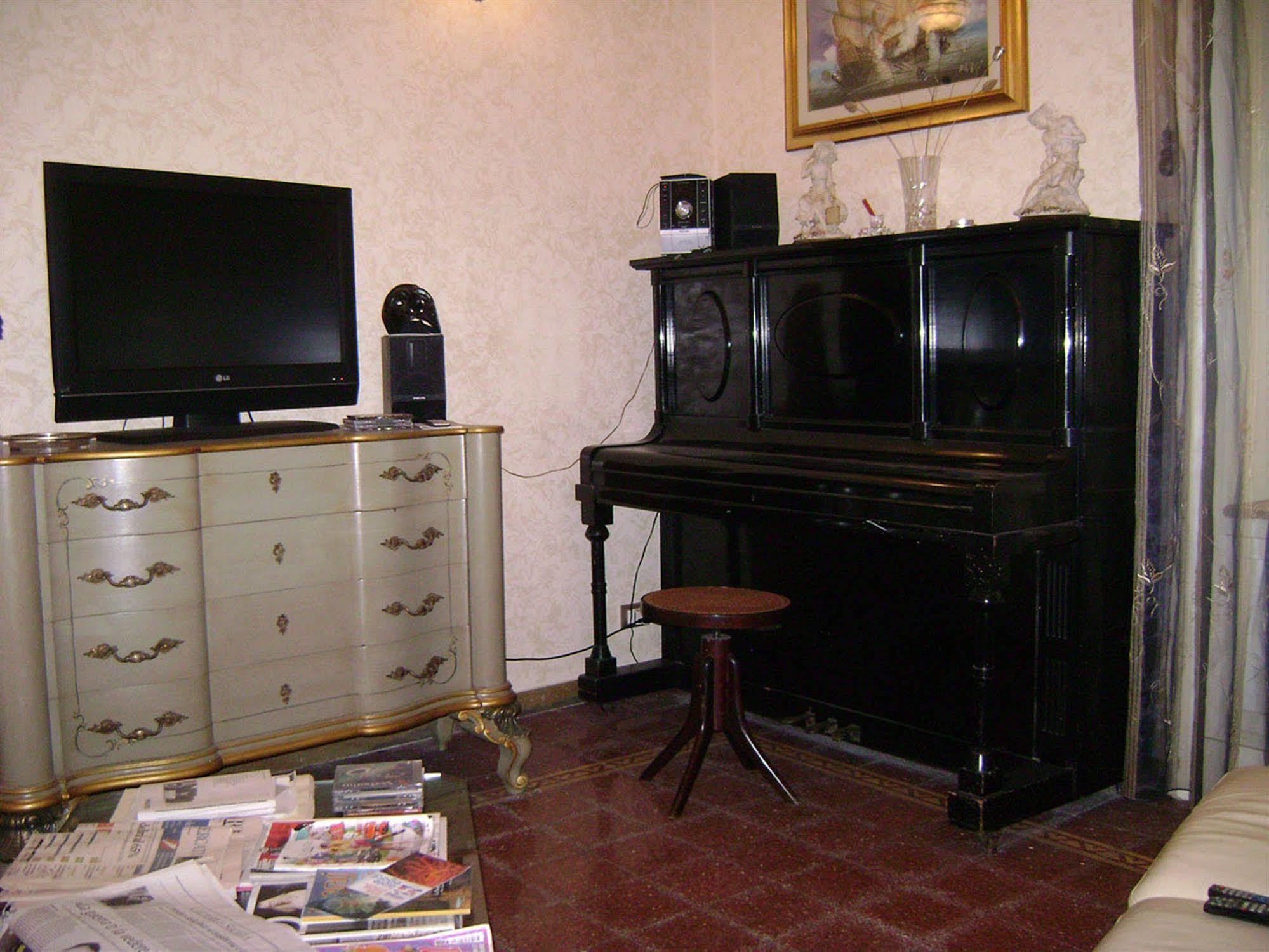 Almaran B&B Trapani Port & City Exteriör bild